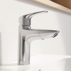 EUROSMART シングルレバー洗面混合栓 吐水口引出タイプ (引棒なし)