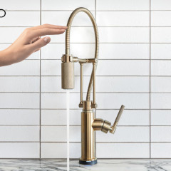 LITZE ARTICURATING Touch タッチ水栓 シングルレバーキッチン混合水栓(ホース引出しタイプ)