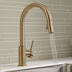 Trinsic シングルレバーキッチン混合水栓(ホース引出しタイプ)