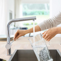 MINTA シングルレバーキッチン混合栓 コールドスタート