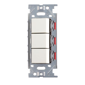 埋込トリプルスイッチ　ピュアホワイト